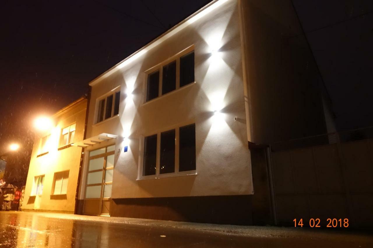 2I Rooms Ðakovo Exterior foto